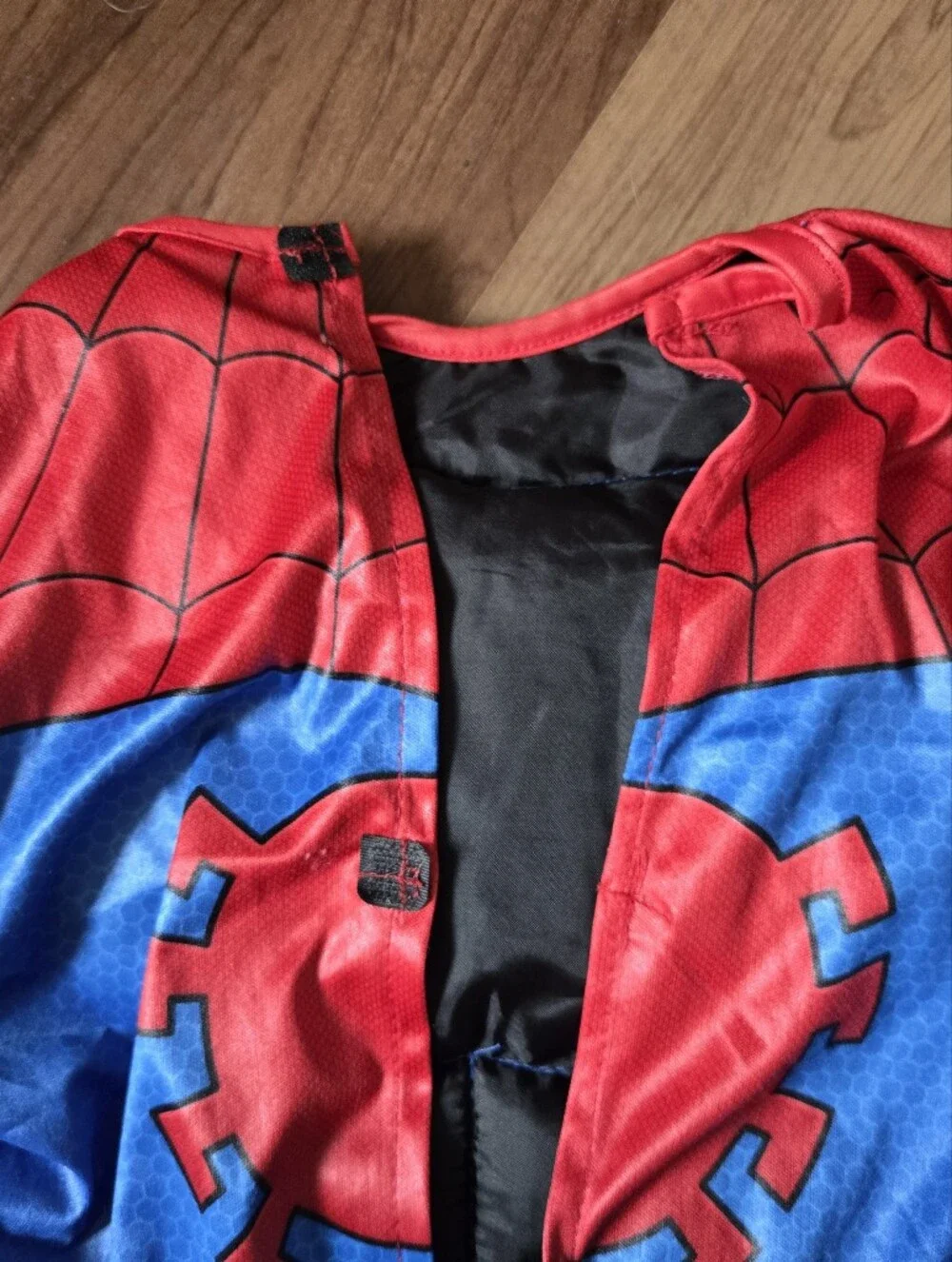 Kids size 5-6 Spiderman Muscle Superhero Costume with Mask & Gloves GUC - Picture 8 of 17